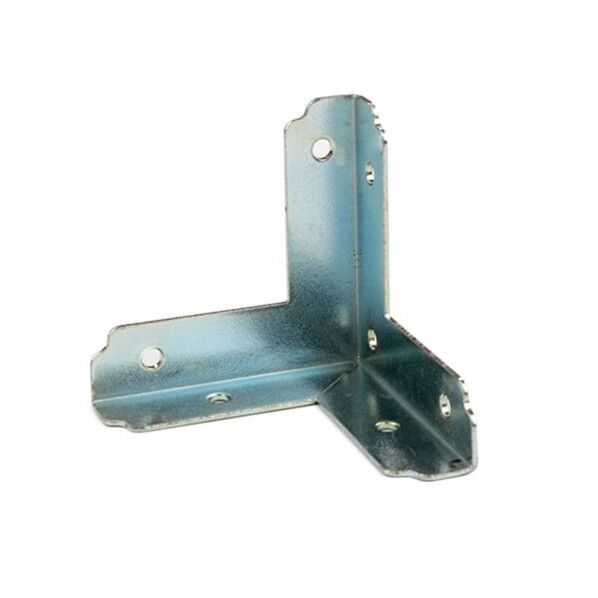 ユニクロ隅金 三方面