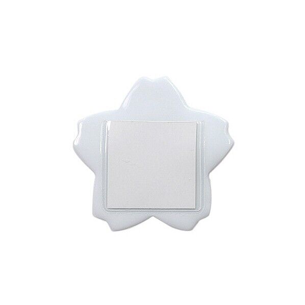 さくら型幼稚園名札 白 65×65×2mm中紙:34×34mm 5767 1個