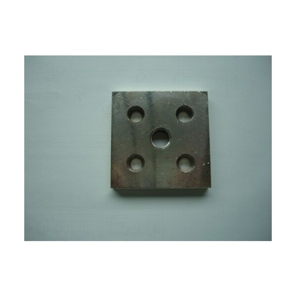 レベルフットベース(M8)