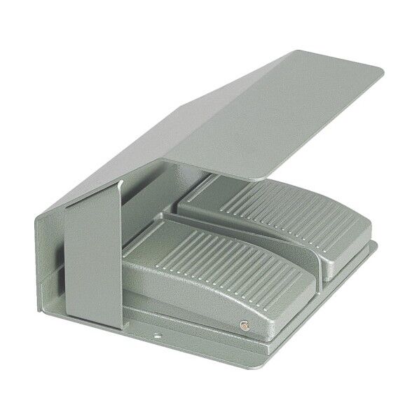 フットスイッチ VCTF0.75X6X1.5M OFL-TV-S3C 1点