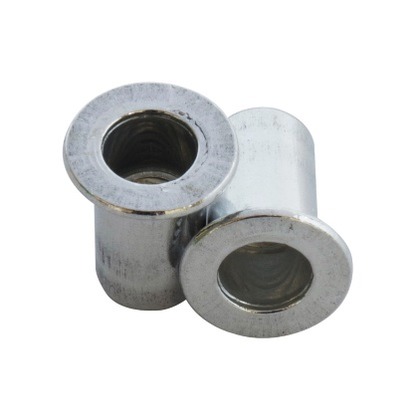 ブラインドナット