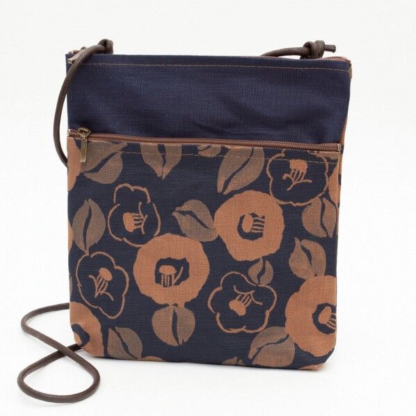 ヤマコー ＃84229 藍 柿渋染 2F軽量ポシェット椿