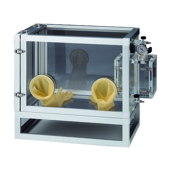 グローブボックス