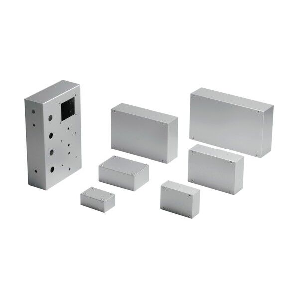 カバー付きアルミシャーシー