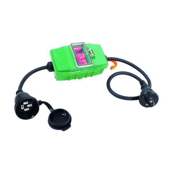 三相200V防雨型コンセン卜付漏電しや断器 4芯