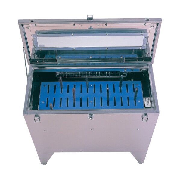 包丁まな板殺菌庫(乾燥付) DS-118 1点