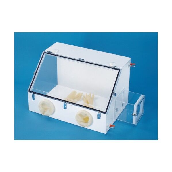 グローブボックス