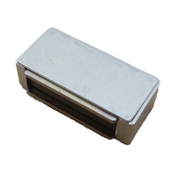 マグネットキャッチ