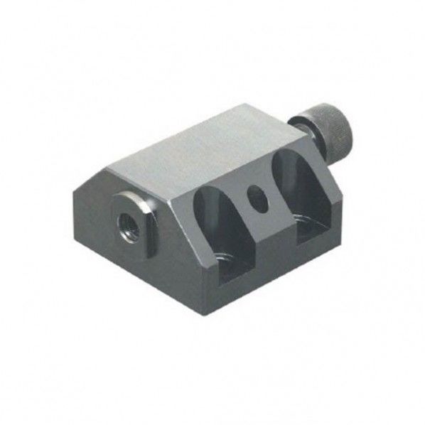 クランプポスト