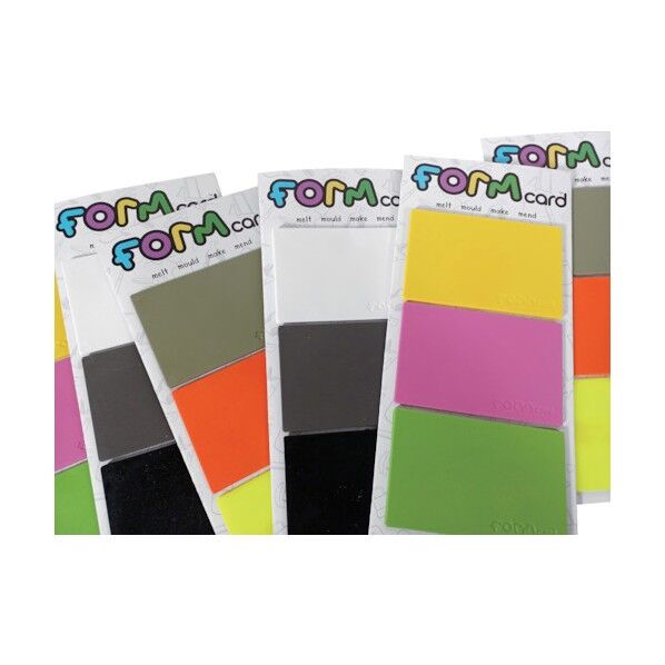 カード型多用途パテ FORMcard(TM) イエロー･ピンク･ライトグリーン イエロー･ピンク･ライトグリーン 幅85  x  縦53 x 厚さ2(mm) 39.0g FC3YPG 3枚