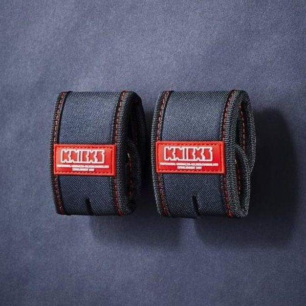 ナイロン製ベルトループ