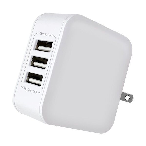 3ポート3.6A AC充電器 WH AKJ-36AD3 WH 1点