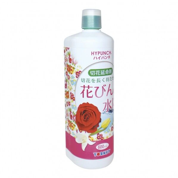 花びんの水に600ml