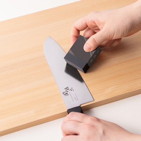 関孫六 サビ消しゴム BK