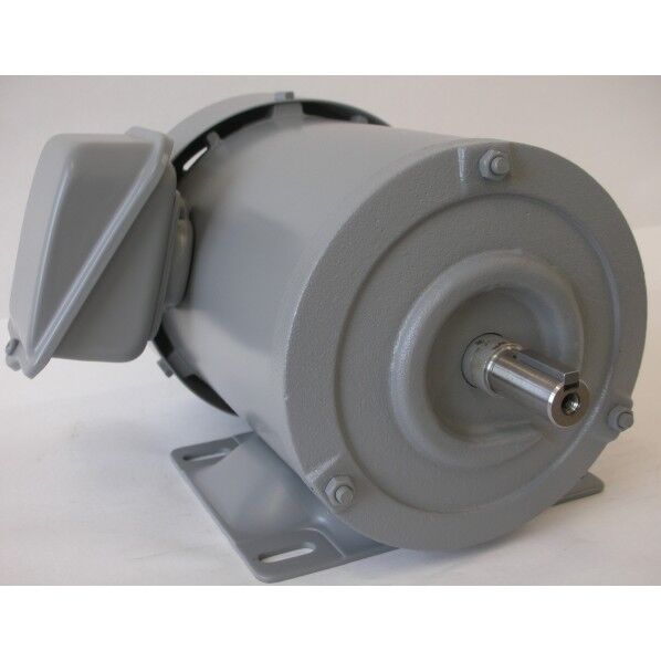 日東電工(モーター) 三相 全閉屋内脚付 0.4KW TFO-FKN 4P 200V 1台...