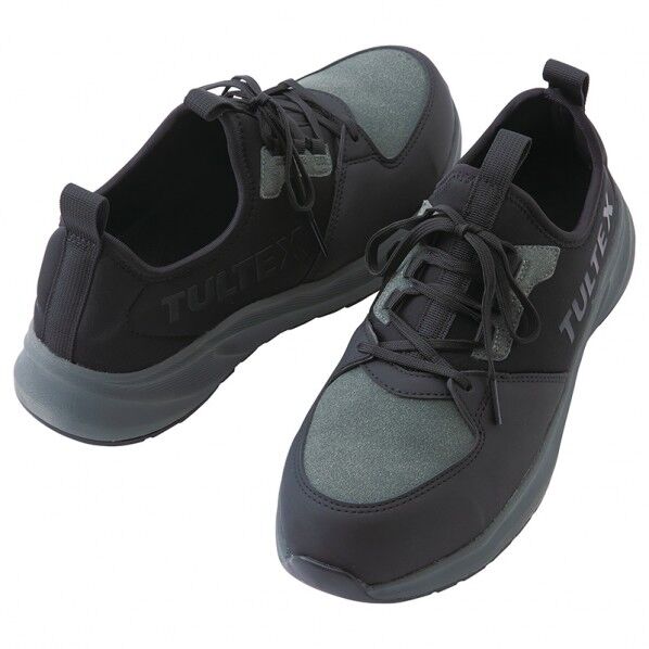 セーフティシューズ