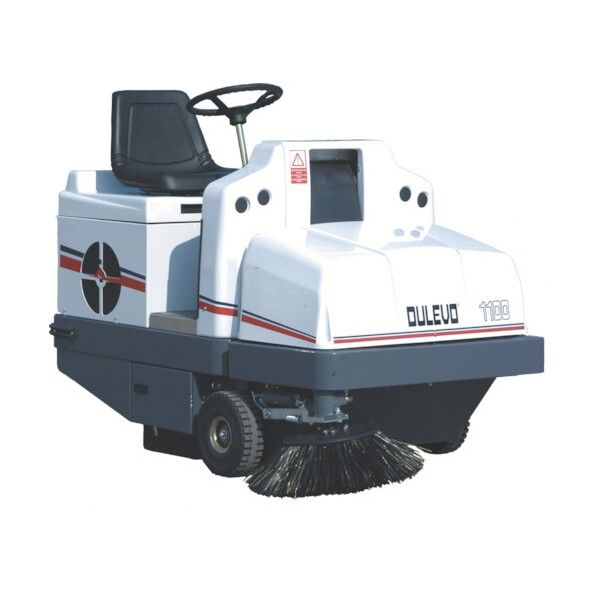 搭乗式スイーパー 1100DL 1点