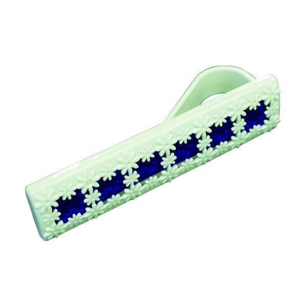 KawaiiSelect虫よけバリアクルマ用無香料 437409 1