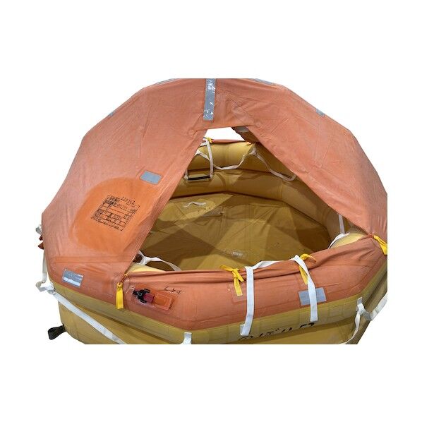 ■グリーンクロス 小型船舶用膨張式救命筏 近海 収納袋入り TRY-8N 0670 6300033069(4708517)[法人・事業所限定][外直送元] □グリーンクロス 小型船舶用膨張式救命筏 近海 収納袋入り TRY-6N