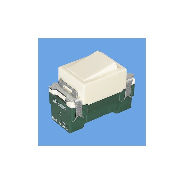 パナソニック フルカラー埋込スイッチC 3路 ミルキーホワイト 電材パーツ WN5002 1個...