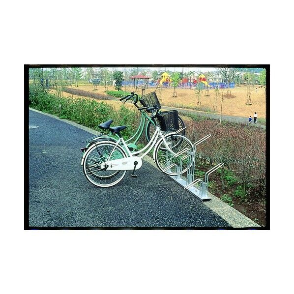 平置き自転車ラック前輪差込式サイクルスタンド 4台収容ピッチ400