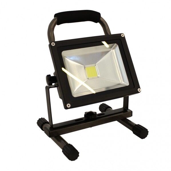 LED-20W充電式投光器 1点