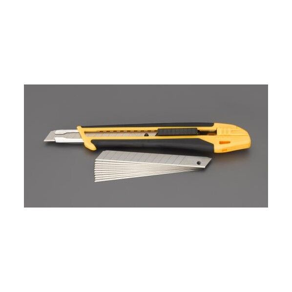 145mm カッターナイフ(ソフトグリップ/替刃10枚付セット)