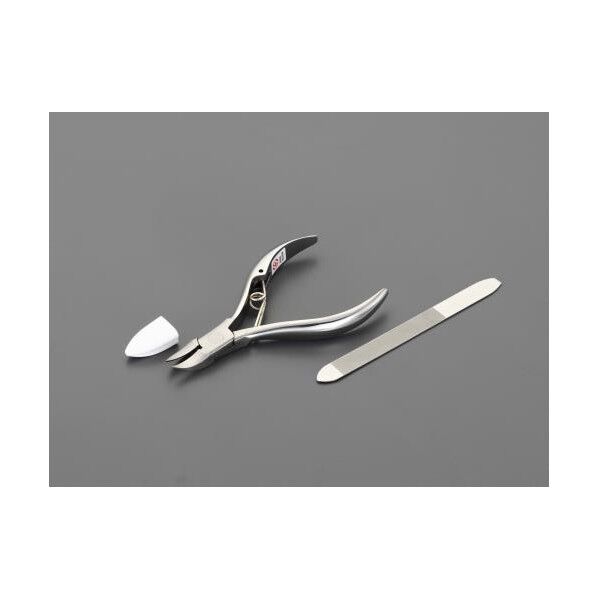 110mm ニッパー型爪切り(ヤスリ付)