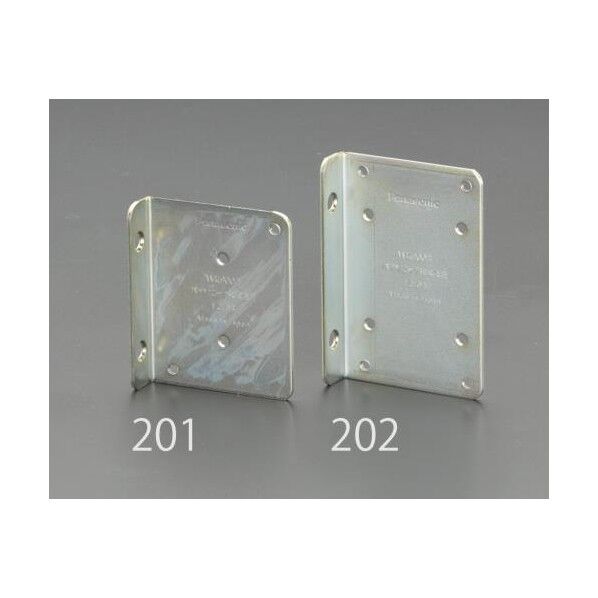 57x68x15mm コーナープレート(薄角型コンセント用)