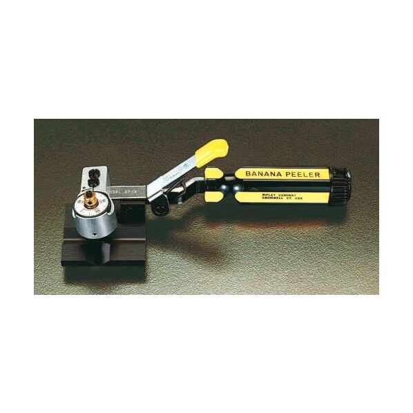 ケーブル被覆ストリッパー