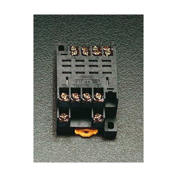 4Cリレー用ソケット