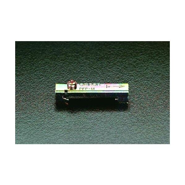 リレー用ソケット止め金具