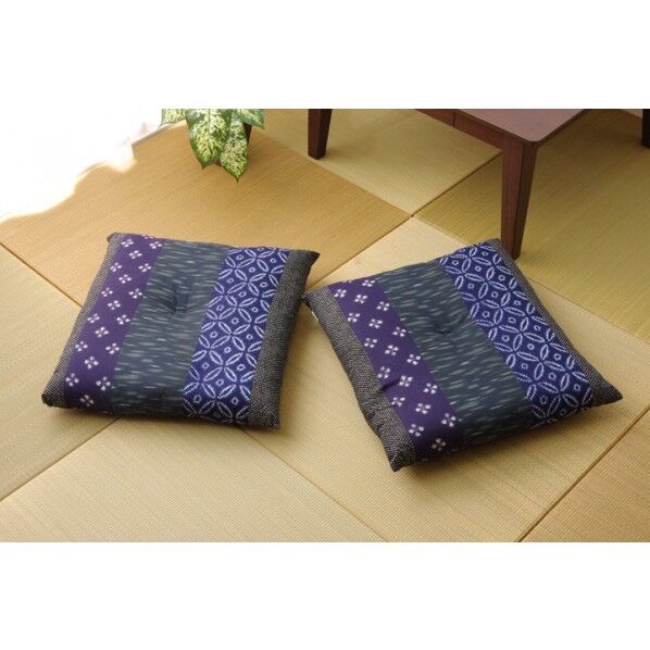 モダン ポリ綿座布団 ブルー 55×59cm 2P 3104210 1枚