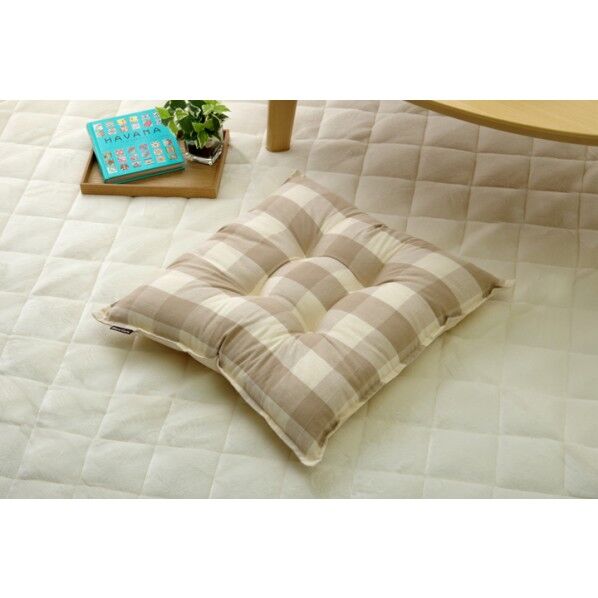 アース リビング