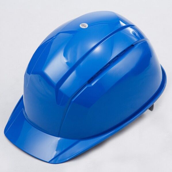 コンパクト軽量型ヘルメット