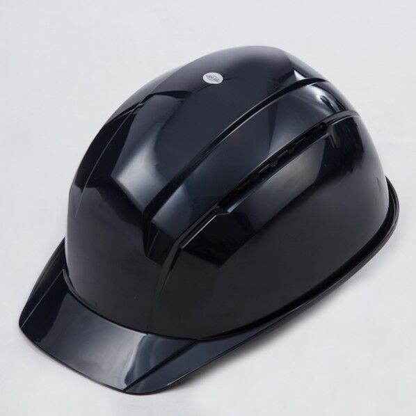 コンパクト軽量型ヘルメット