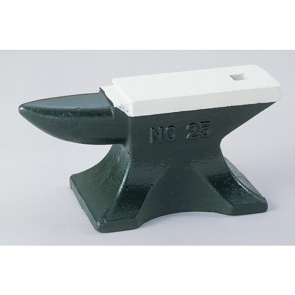 ホビーアンビル AVH10 1点