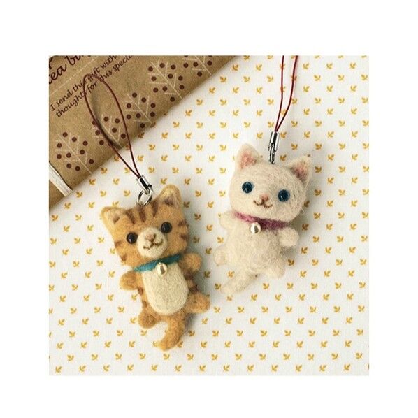 ハマナカ 白ねことトラねこのストラップ/製作キット H441-299 1セット