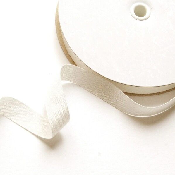薄手平織テープ 15mm巾×30m巻 オフホワイト