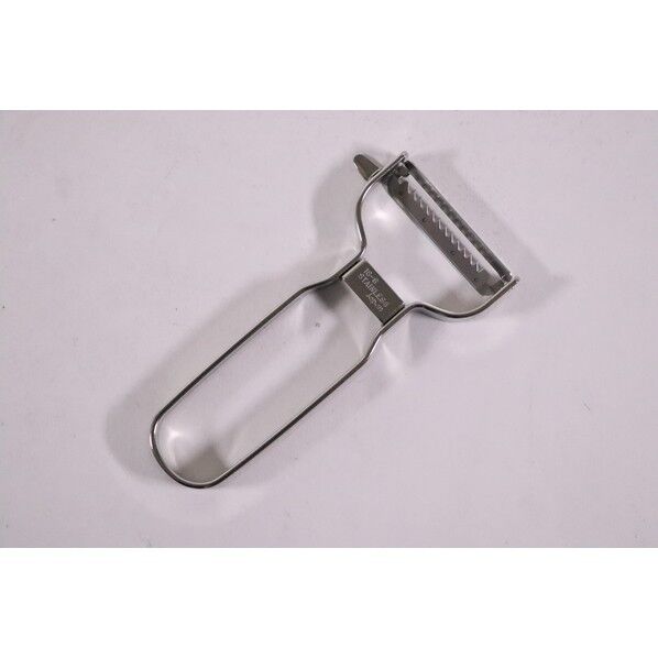 千切りピーラー