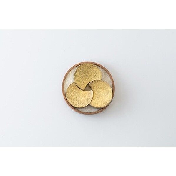 メタリスト 箸置き 『三つ月』 35×30×10mm 鋳肌 FK-E02-01 1個