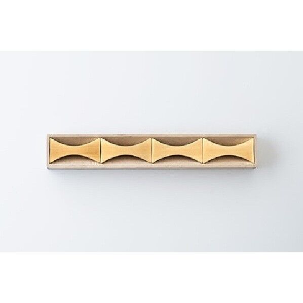 メタリスト 箸置き 『閃光』4個入 50×18×10mm 鋳肌 FG-036 1個