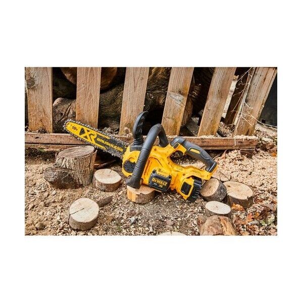 DEWALT 18Vチェーンソー(25cm) DCM565P1-JP 1台