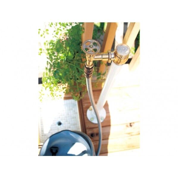 エッセンスガーデン ホース栓