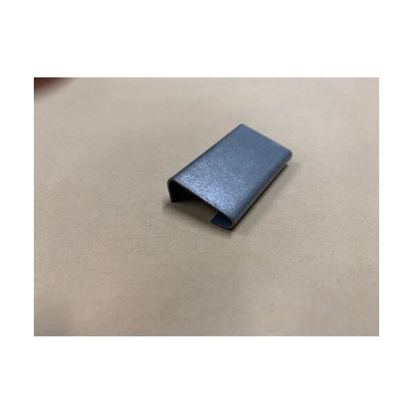 帯鉄用シール片足オープンメッキ0.6T×19W×38L