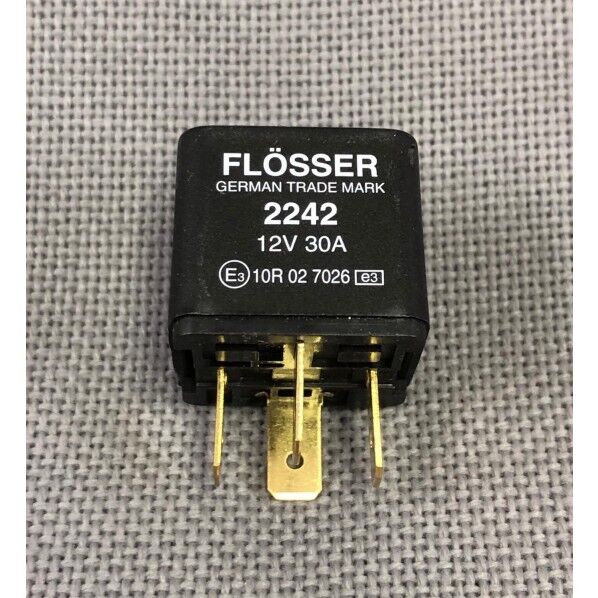 カーク産業 リレー(12V/30A) 4極 0709-30 1個