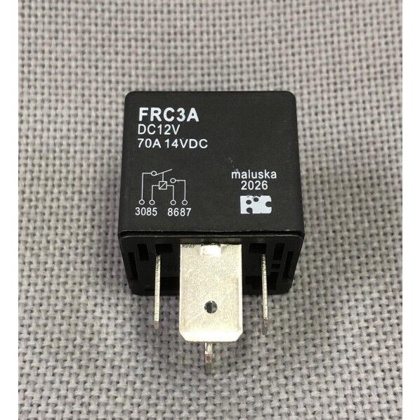 リレー（12V/70A）  4極