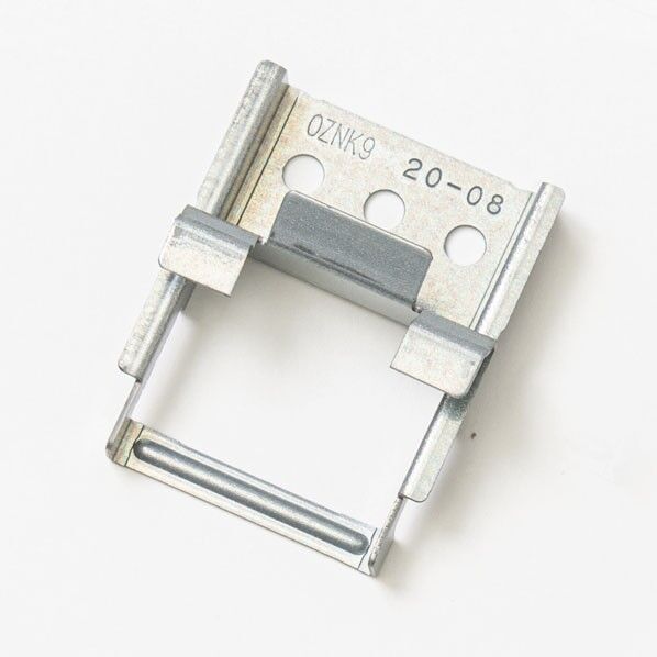 オズワーク ニチハKMEW共用留付金具 OZNK9(通し柱・出隅専用) NK9 300個...