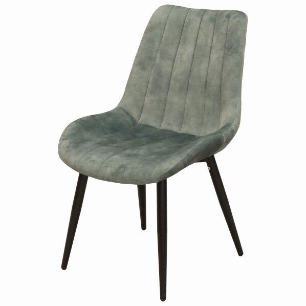 体にフィットするチェア