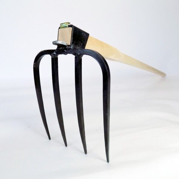 堆肥万能鍬 角爪